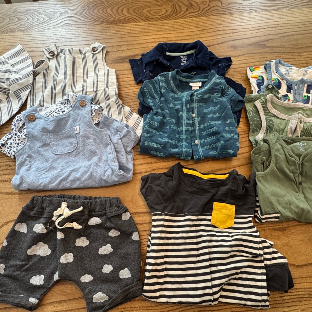 Lot of baby boy clothes size 6-12 months 11 items total